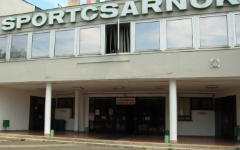Újabb jelentős felújítás a sportcsarnokban