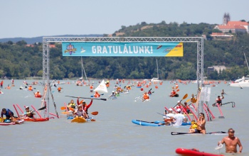 Kétnapos lesz idén a Balaton-átevezés