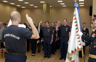 Somogyi tűzoltók tettek elsőtiszti fogadalmat