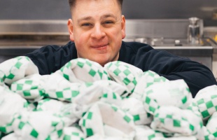 Immár a somogyi vármegyeszékhelyen is ehetünk Simon’s Burgert