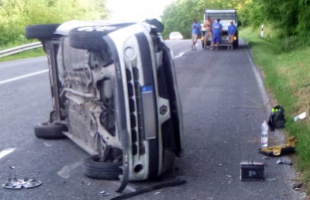 Két autó ütközött a 67-esen szerda délután