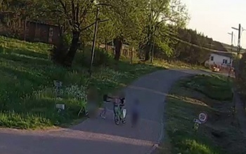 Internetes üzengetés miatt támadt haragosára
