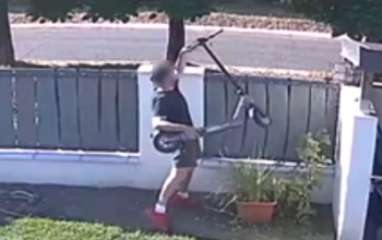Rollertolvajokat állítottak bíróság elé Siófokon