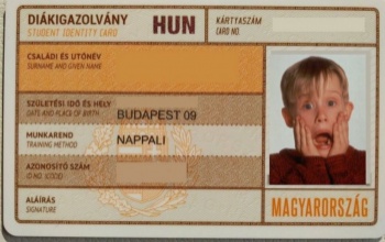Egy hónappal meghosszabbították a diákigazolványok érvényességi idejét