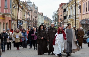 Virágvasárnapi ünnepi felvonulás Kaposváron