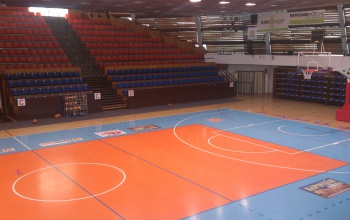 Üres a sportcsarnok és az RG-csarnok is