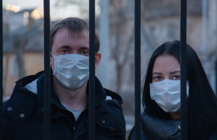 154 fő került kórházba egy hét alatt koronavírussal
