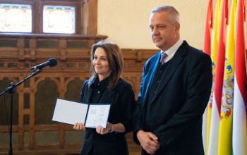 Átvette képviselői megbízólevelét Lőrincz Viktória