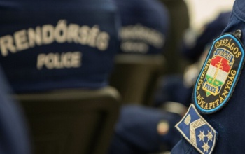 Rendőrökre támadt egy család több tagja Siófokon