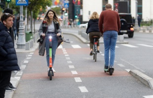 Több tízezer e-rollerre nem kötöttek biztosítást, pedig már kötelező a kötelező