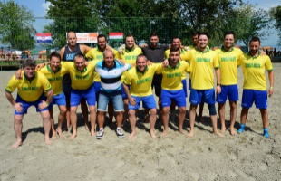 Strandfociban jeleskedtek a Somogy Megyei Kormányhivatal munkatársai