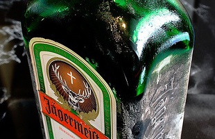 Nem fizetett a Jagermeisterért