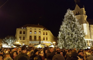 Az adventi időszak alatt is figyeljünk egymásra!
