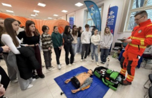 Ingyenes képzésen sajátítható el az újraélesztés