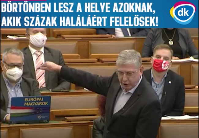 Furcsa demokráciák