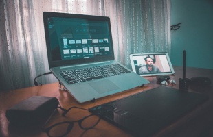 Laptop vagy tablet? Mi a legjobb választás 2025-ben?