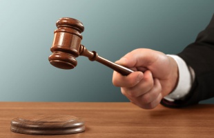 Ítélet született a polgármestert bántalmazó idős férfi ügyében