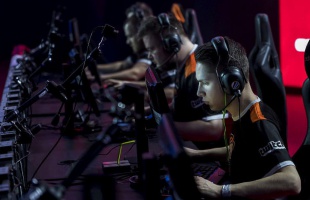 Az e-sportoló az új focista? 4+1 meglepő tény az E-sport világából