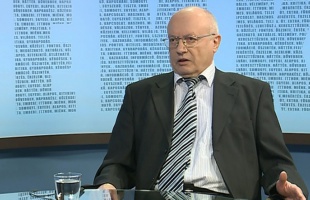 Csapó János professzor 75 éves