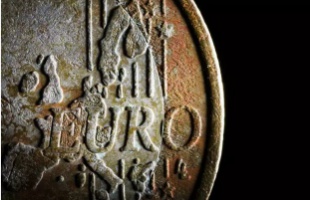 Hamarosan már Európán belül is másodperceken belül utalhatunk