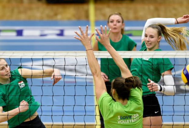 A Kaposvár Arénában játszott felkészülési meccset a női röplabda válogatott