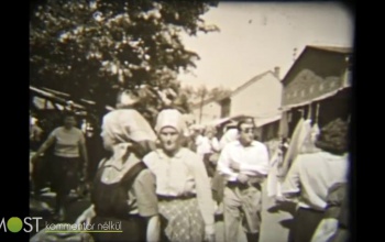 Archív felvételeken az új vásárcsarnok (1964)