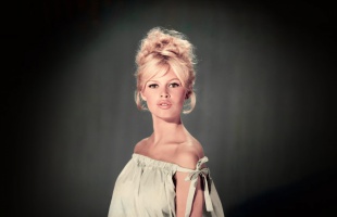Elhunyt Brigitte Bardot