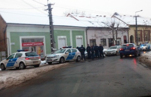 Ellepték a rendőrök a Donnert