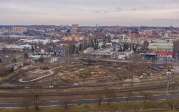 Megújul a Nostra: most bárki körbesétálhatja az épületet