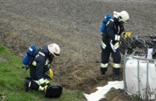 Nem folyt veszélyes anyag a szántóföldre