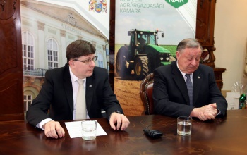 Védik földjeiket a somogyi gazdák
