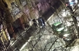 Baleset miatt állt a forgalom a Zárda utcában szombat este