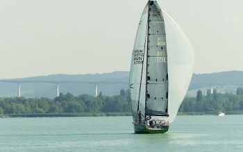 Nem a naptár, hanem a vendég zárja a szezont a Balatonnál