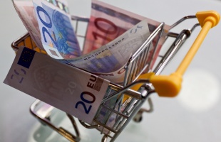 Kapkodnak a bankok a jól fizető adósokért