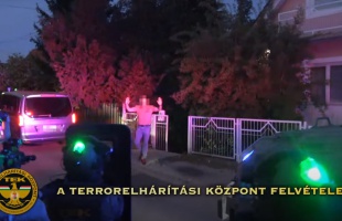 Nőket futtattak Kaposváron, a TEK csapott le rájuk - Videóval