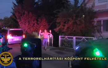 Nőket futtattak Kaposváron, a TEK csapott le rájuk - Videóval