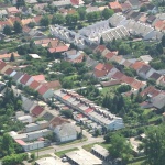 A kerti partikon is jól szólnánk...
