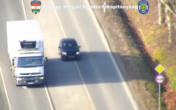 Ismét drónnal fülelték le a szabálytalan autósokat - VIDEÓ