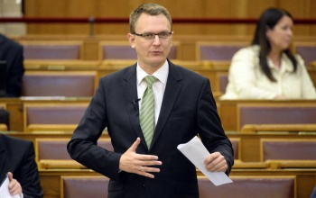 Rétvári Bence: gyermekeink biztonsága a legfontosabb