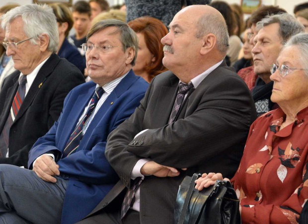 Hazatértek a táncsicsos diákok