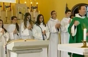 Élőben közvetítette a Duna TV a kaposfüredi szentmisét