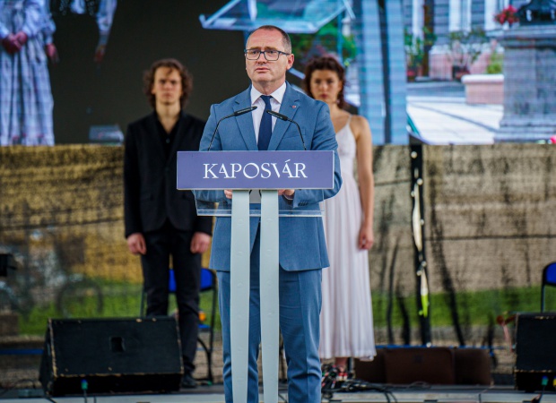 „Mindannyian magyarul írunk, olvasunk, beszélünk, álmodunk”