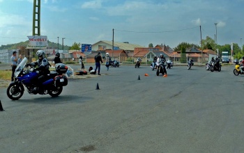 A biztonságos motorozásra hívták fel a figyelmet