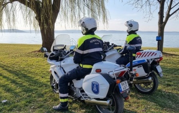 A jó idő sok motorost csábít az utakra, de még érdemes vigyázni