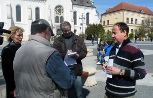 Mihalecz: fejezzék be a szerecsenmosdatást!