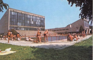 Egy vizes évforduló