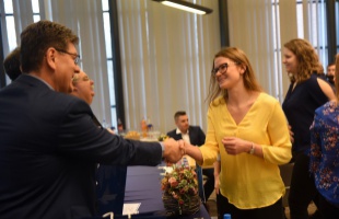 A sikeres egyetemi sportolókat díjazták