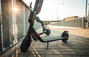 Rollerbiztosítás: lassan indul