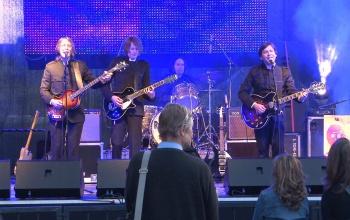 Beatles-slágerek a Kossuth téren