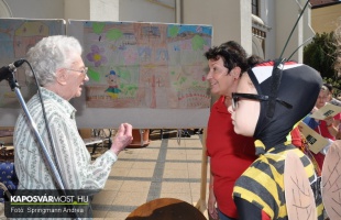 Flashmob a Kossuth téren
